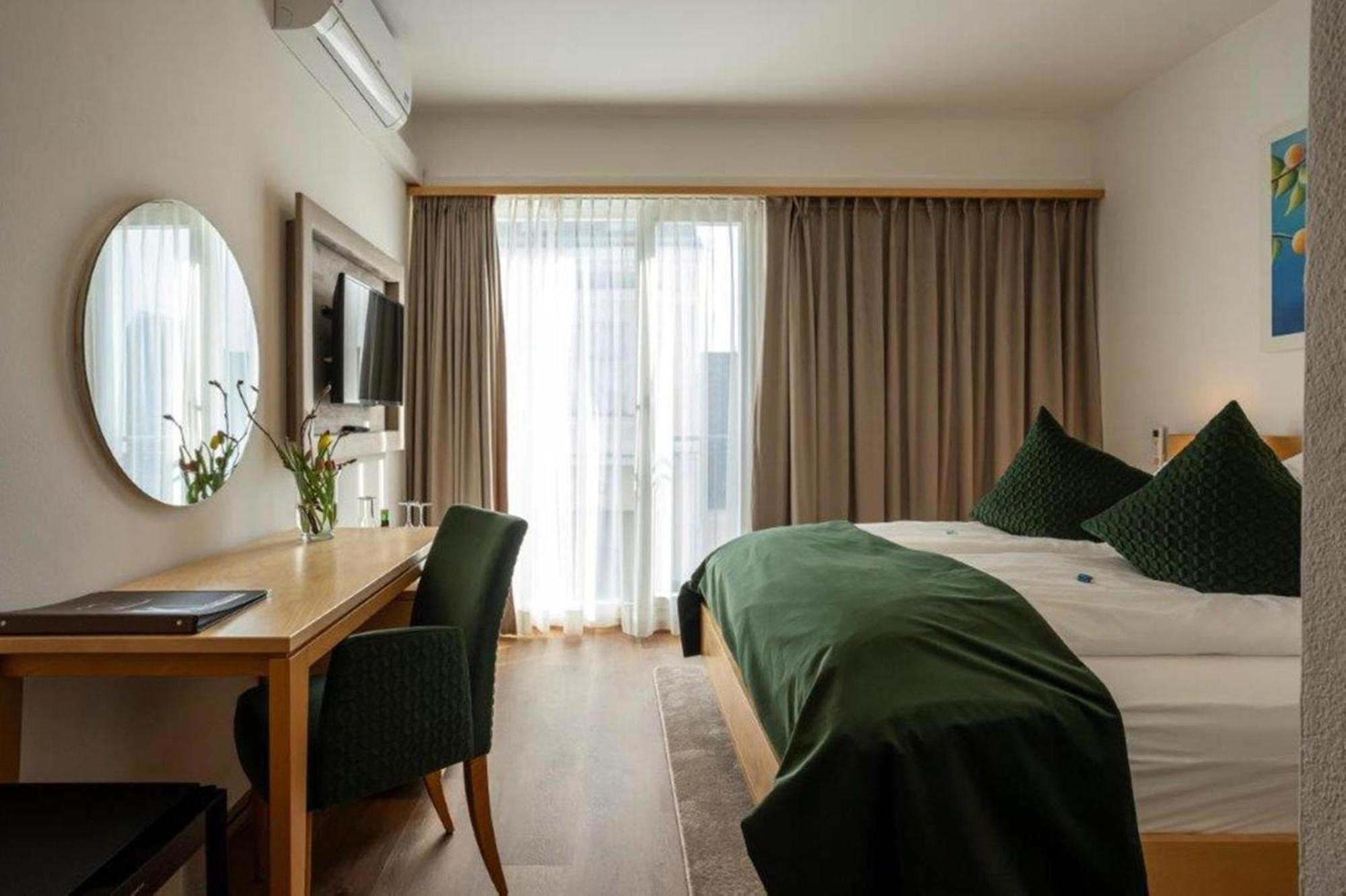 Hotel Klinglhuber Кремс-ан-дер-Донау Екстер'єр фото